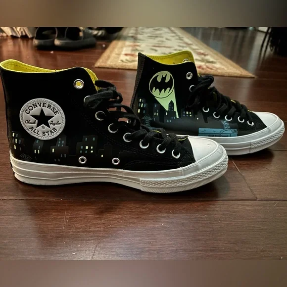 Converse Limited Edition China Town Glow in the Dark Batman Size 9 - Picture 4 of 9